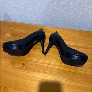 MICHAEL Michael Kors Black Patent Heels